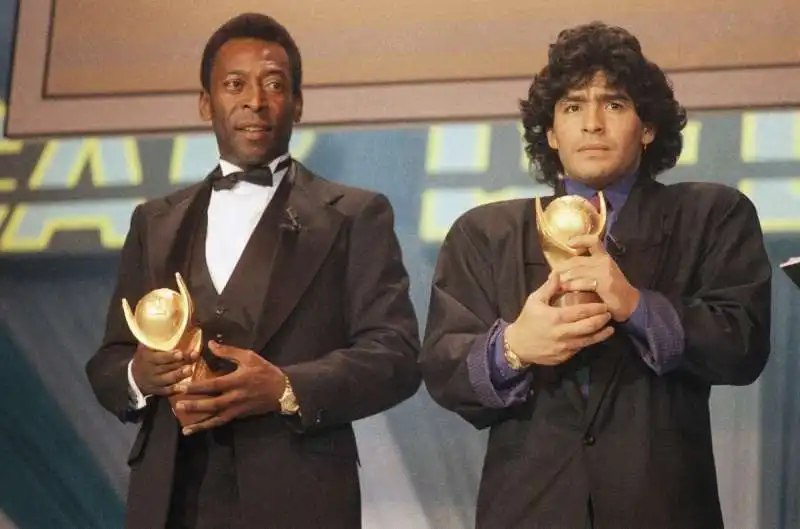 pele e diego armando maradona