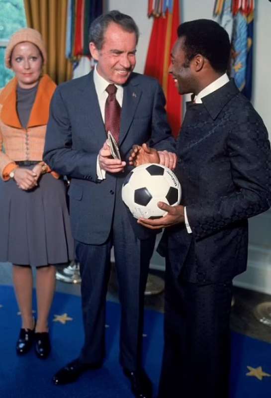 PELE RICHARD NIXON