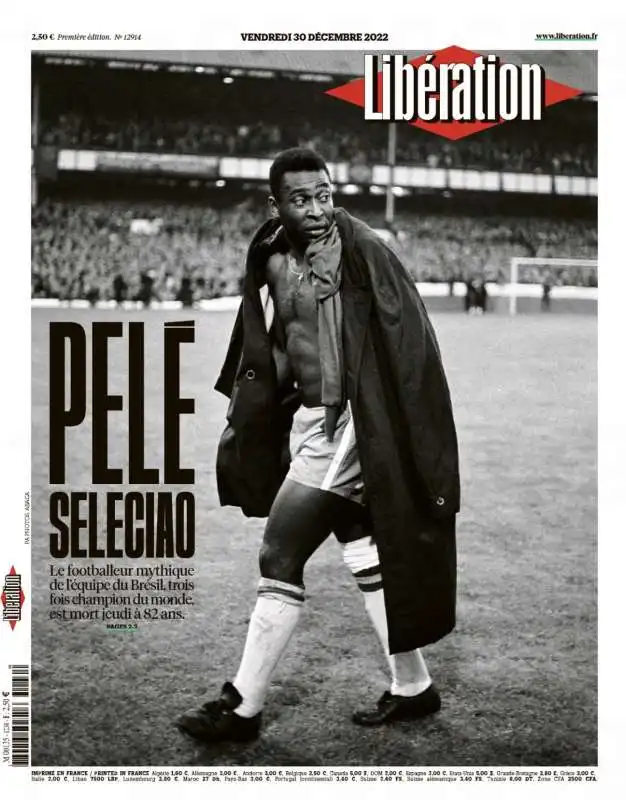 PELE, SELECIAO - LA PRIMA PAGINA DI LIBERATION SULLA MORTE DI PELE'