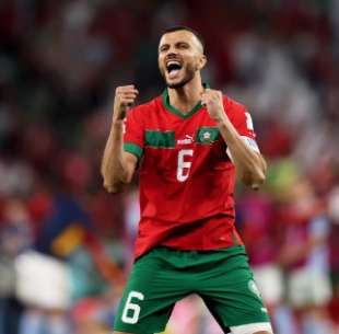 romain saiss