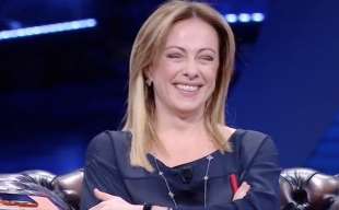 sabina guzzanti imita giorgia meloni 3