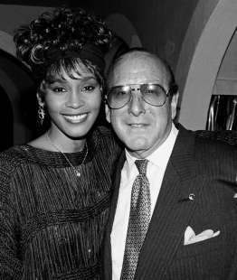 whitney houston clive davis 6