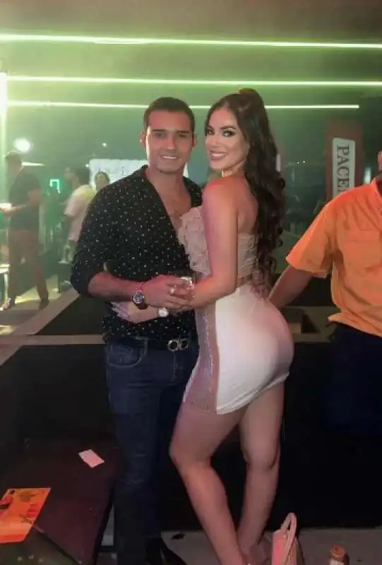 Alondra Mercado Campos con il fidanzato Andres Vasquez