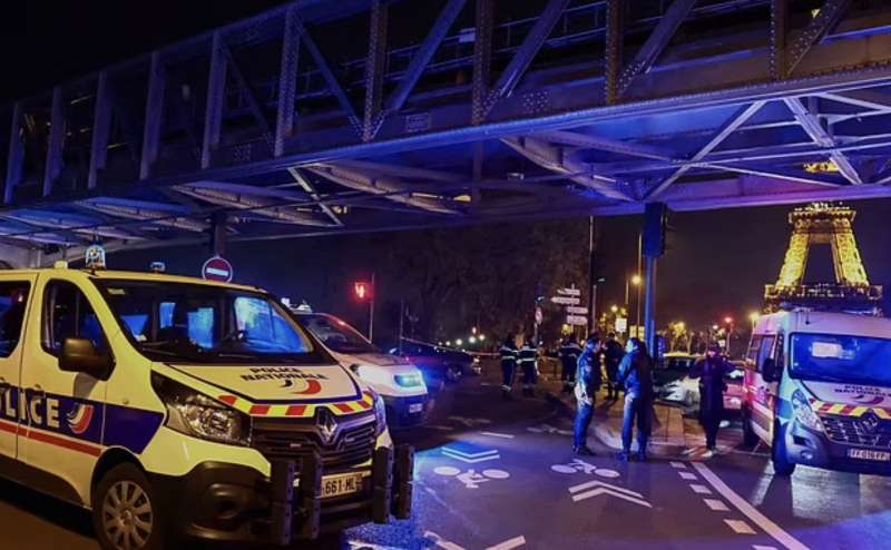 attentato a parigi 8