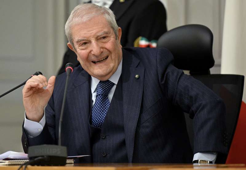 augusto barbera in conferenza stampa dopo l elezione a presidente della corte costituzionale 1