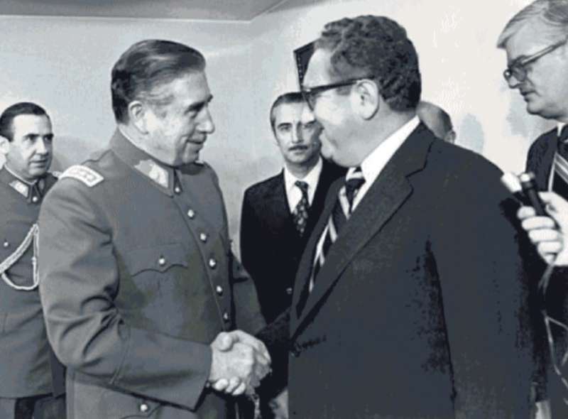 augusto pinochet e henry kissinger