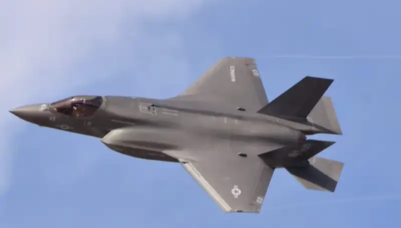 caccia f-35