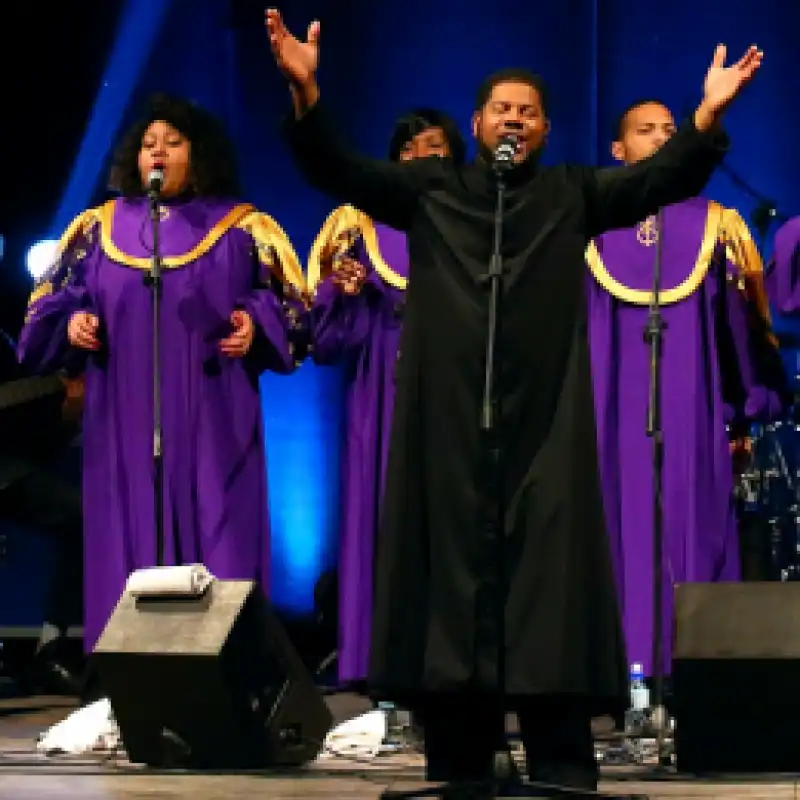 earl bynum & the mount unity choir 2