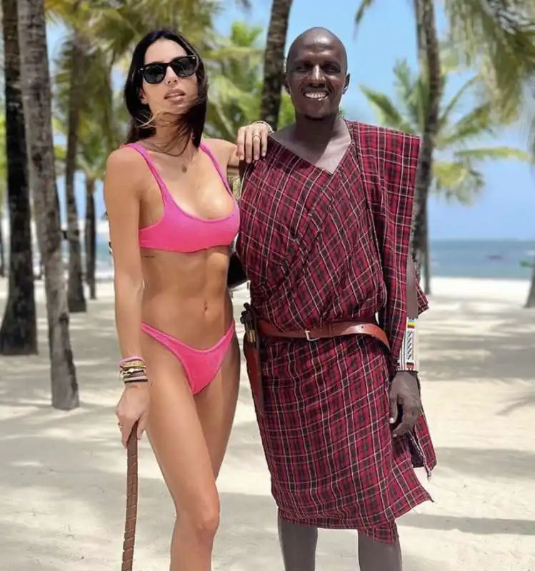 elisabetta gregoraci in kenya   3