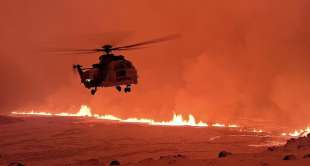 eruzione vulcano fagradalsfjall nella penisola di reykjanek, islanda 17