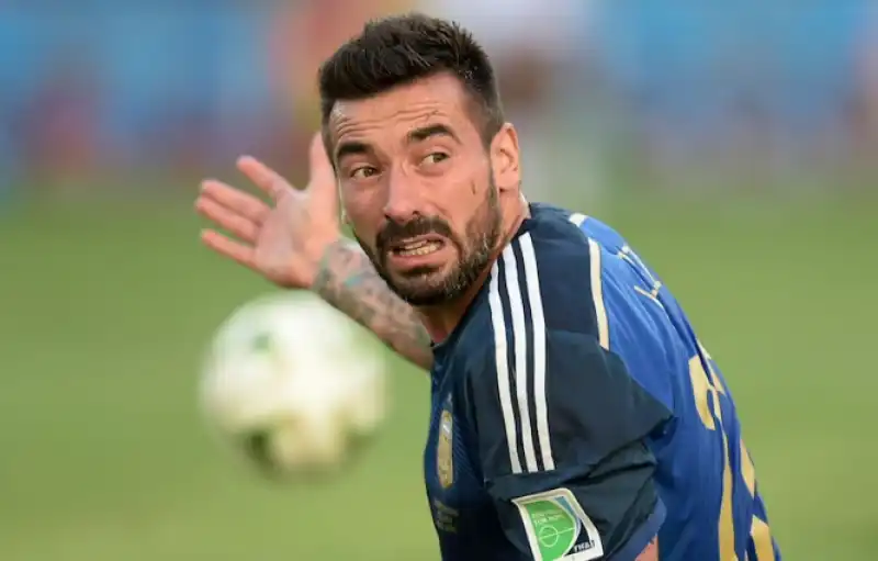 ezequiel lavezzi