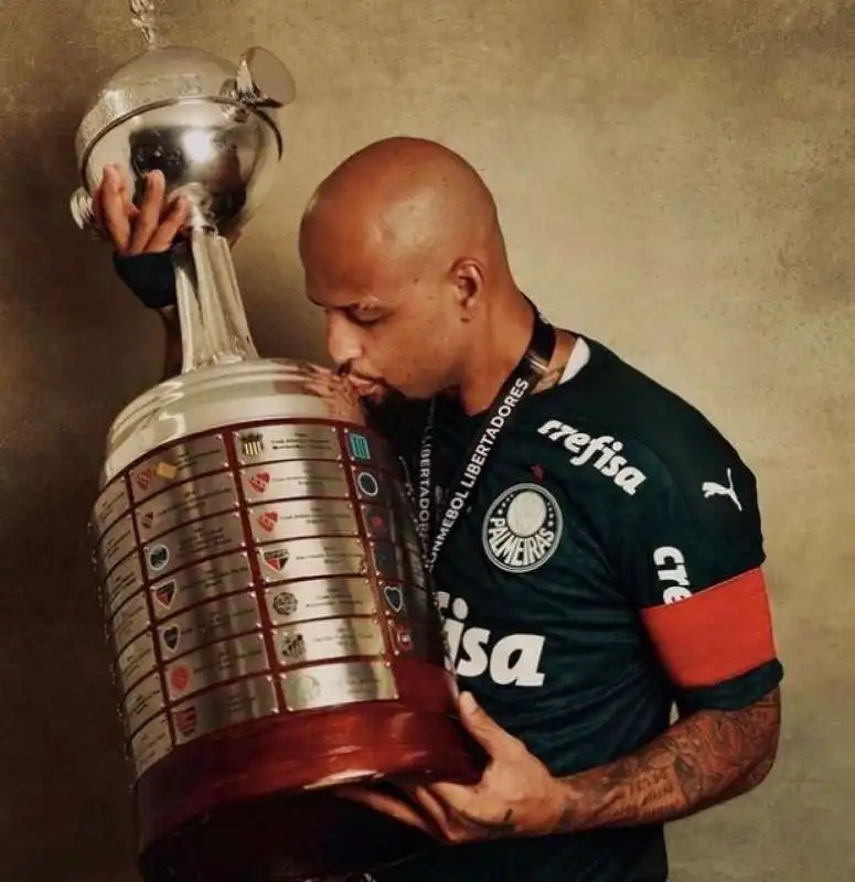 felipe melo 4