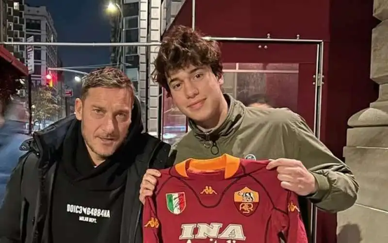 francesco totti al roma club new york