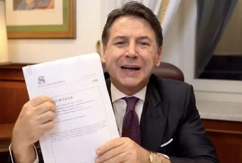 giuseppe conte risponde a giorgia meloni sul mes   11