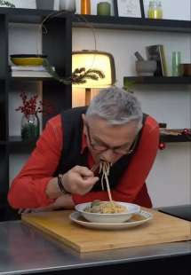 gli spaghetti alle vongole di bruno barbieri