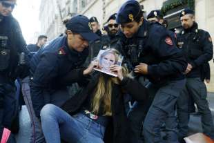 gretini a via del corso 10