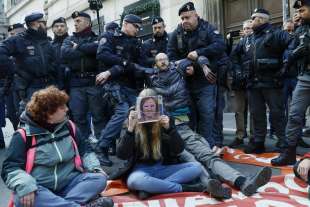 gretini a via del corso 5