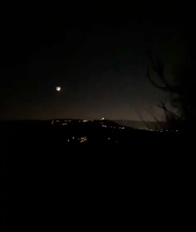 il backstage della foto superga, monviso e la luna   2