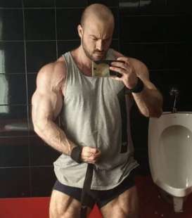 IL BODYBUILDER SPAGNOLO ALFREDO MARTIN