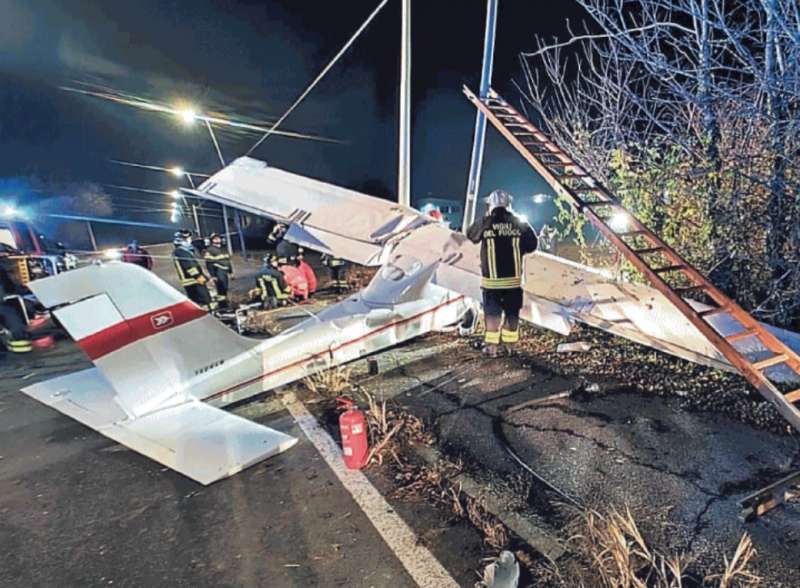 INCIDENTE AEREO TORINO