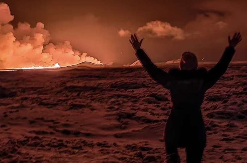 islanda eruzione vulcano nella penisola di reykjanes 21