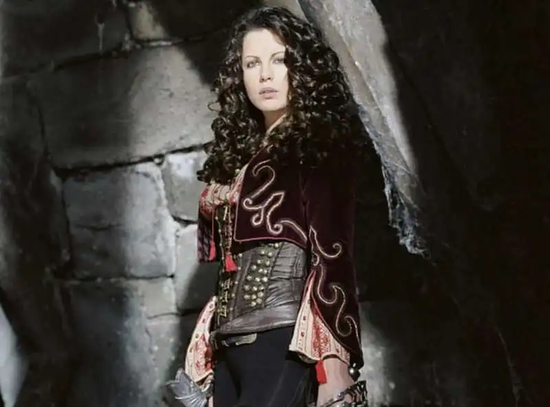 kate beckinsale in van helsing  