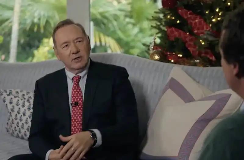 kevin spacey intervistato da Tucker Carlson