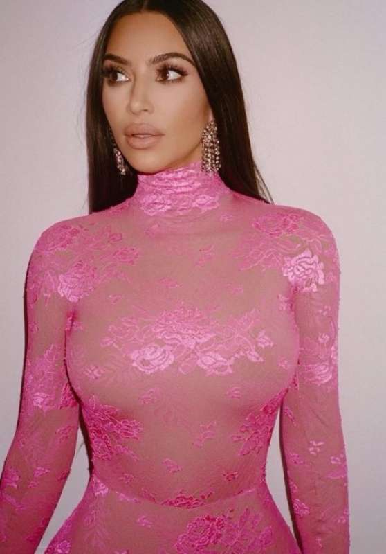 kim kardashian 1