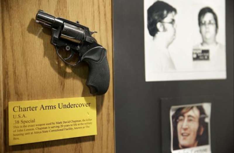 la pistola usata da mark chapman per uccidere john lennon