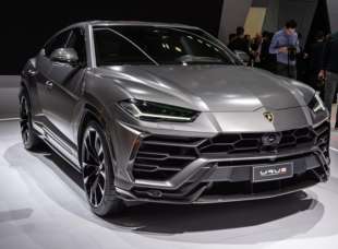 lamborghini urus