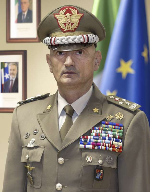 LUCIANO PORTOLANO