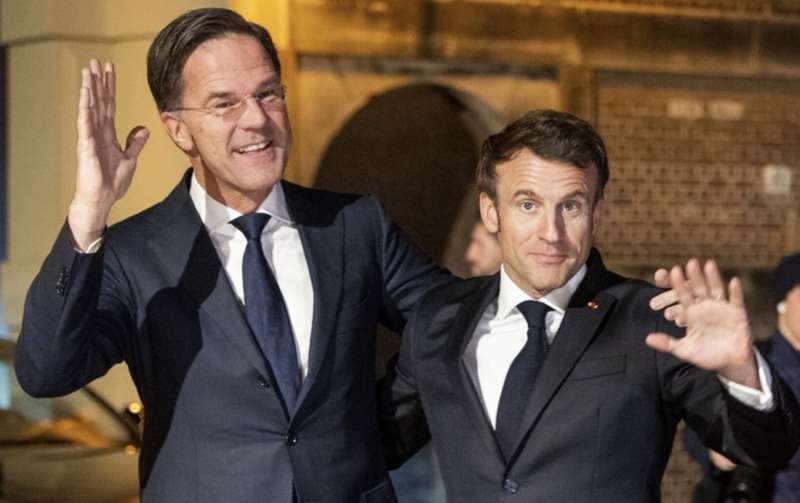 MARK RUTTE EMMANUEL MACRON