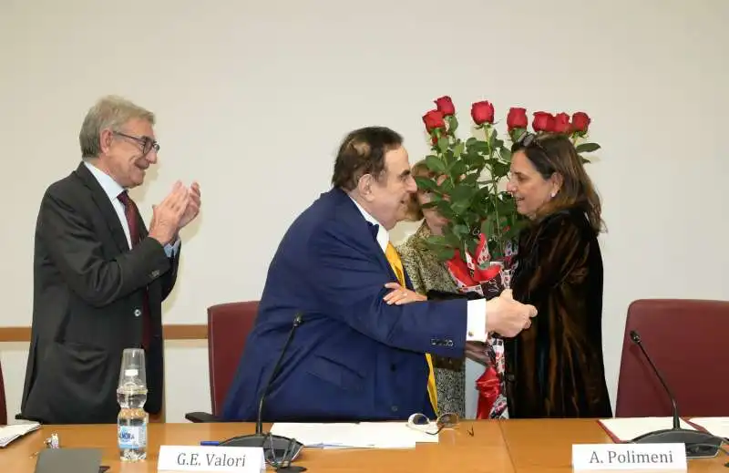 oliviero diliberto  giancarlo elia valori consegna le rose alla rettrice antonella polimeni  fotdi bacco