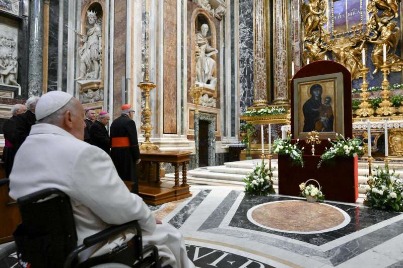 papa francesco a santa maria maggiore