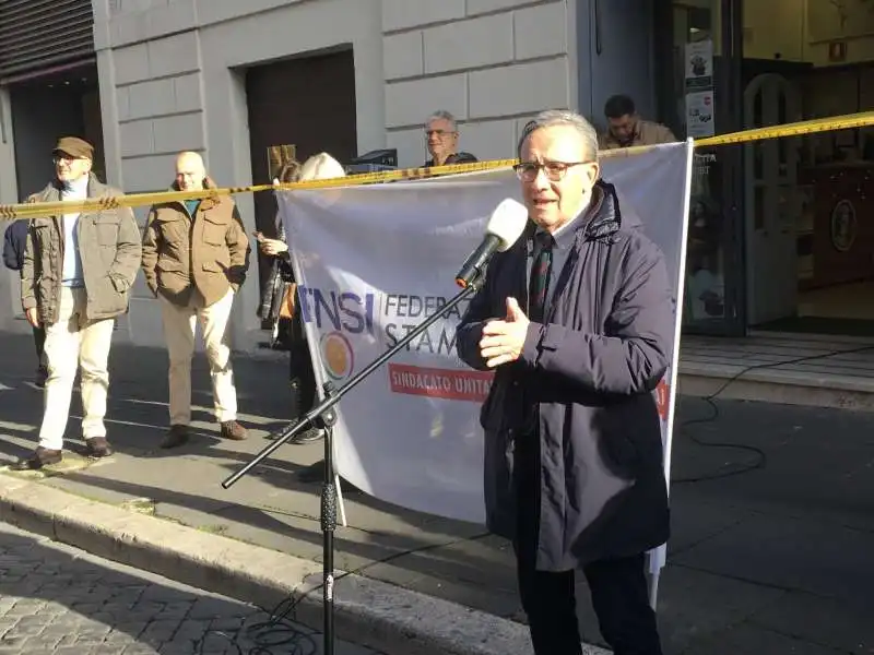 PROTESTE CONTRO DDL DIFFAMAZIONE WALTER VERINI