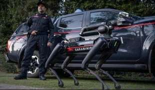 saetta il cane robot dei carabinieri 5