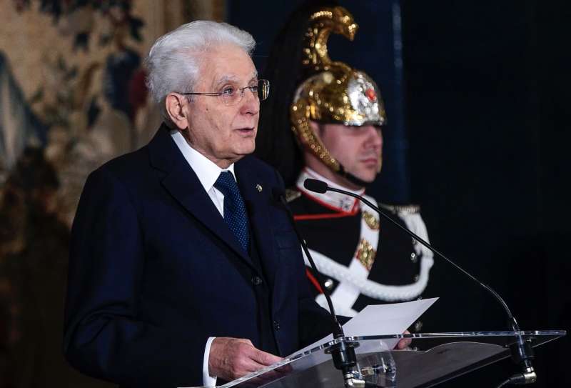 sergio mattarella alla cerimonia degli auguri di natale al quirinale