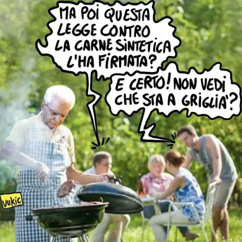 SERGIO MATTARELLA E LA LEGGE SULLA CARNE SINTETICA - MEME BY VUKIC