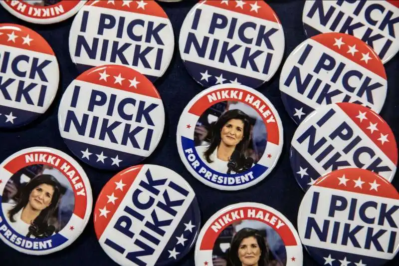 SPILLETTE PER NIKKI HALEY  