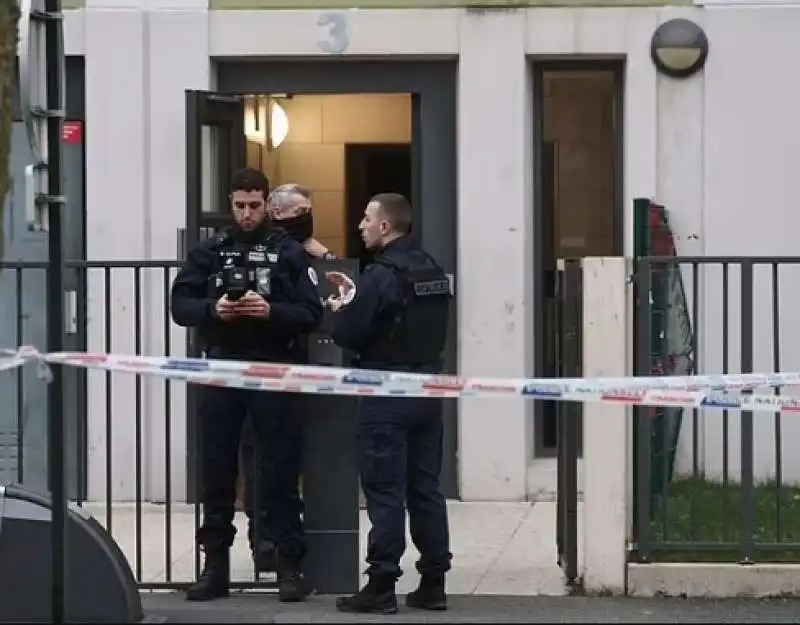 strage in famiglia a meaux   francia