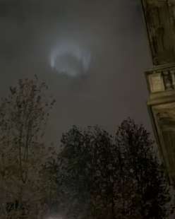 strane luci in cielo a milano 2