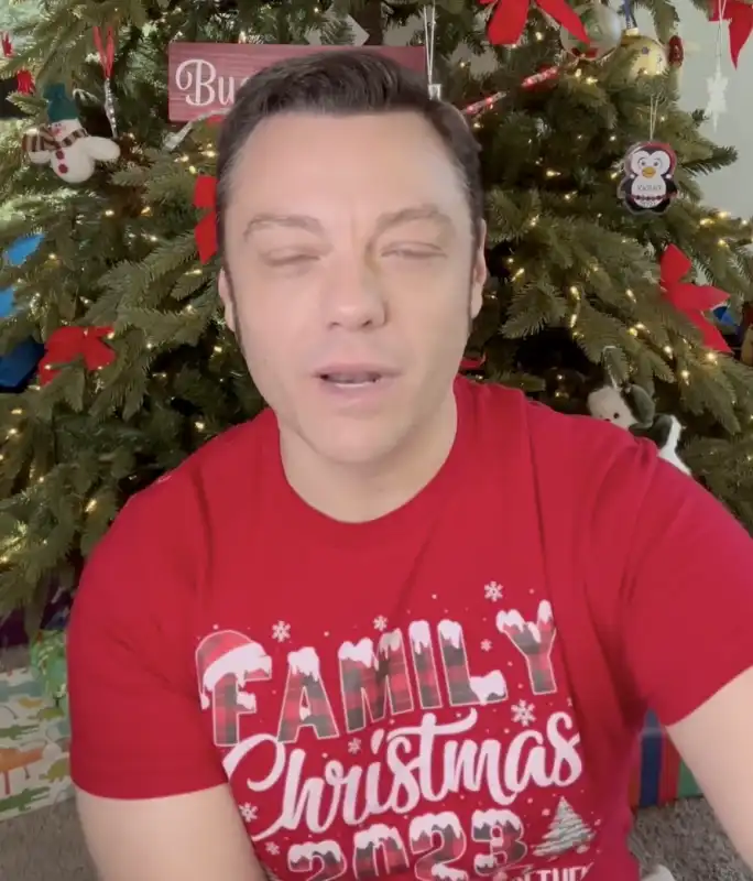 tiziano ferro - post instagram per natale