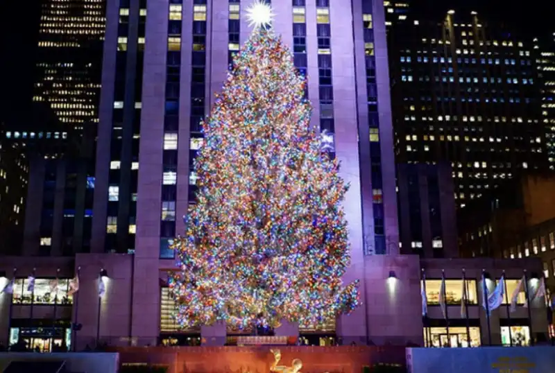 albero rockfeller center 2