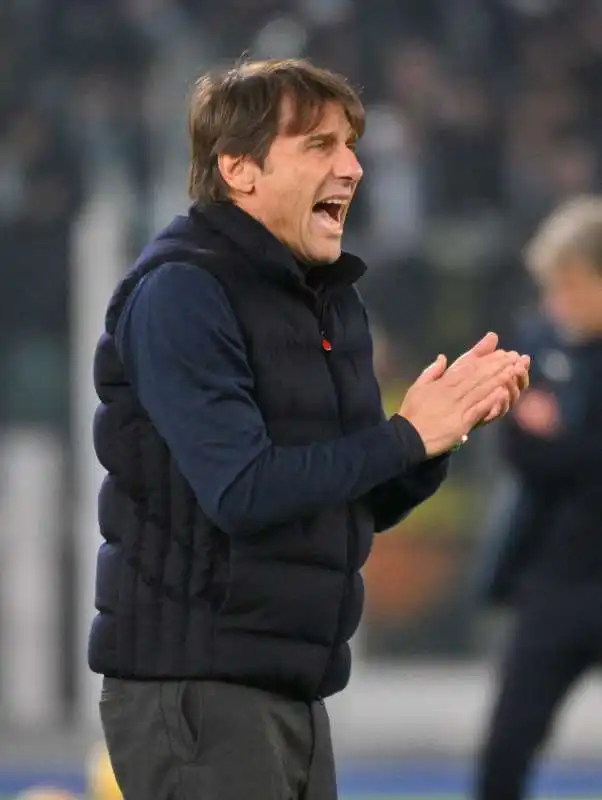 antonio conte  foto mezzelani gmt134