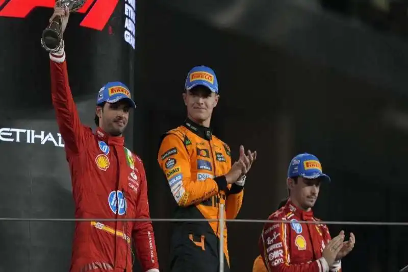 carlos sainz lando norris charles leclerc - gp abu dhabi