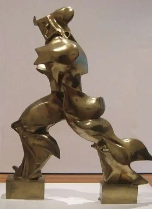 forme uniche della continuita nello spazio di umberto boccioni 1