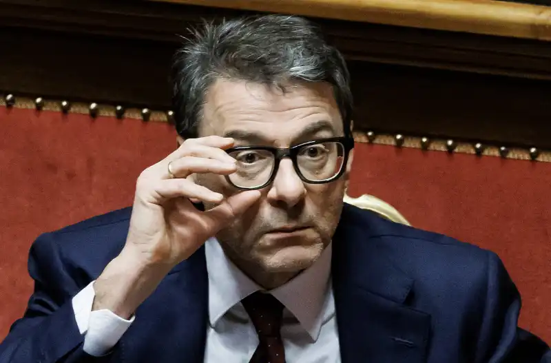 giancarlo giorgetti      voto di fiducia sulla manovra 2024    foto lapresse