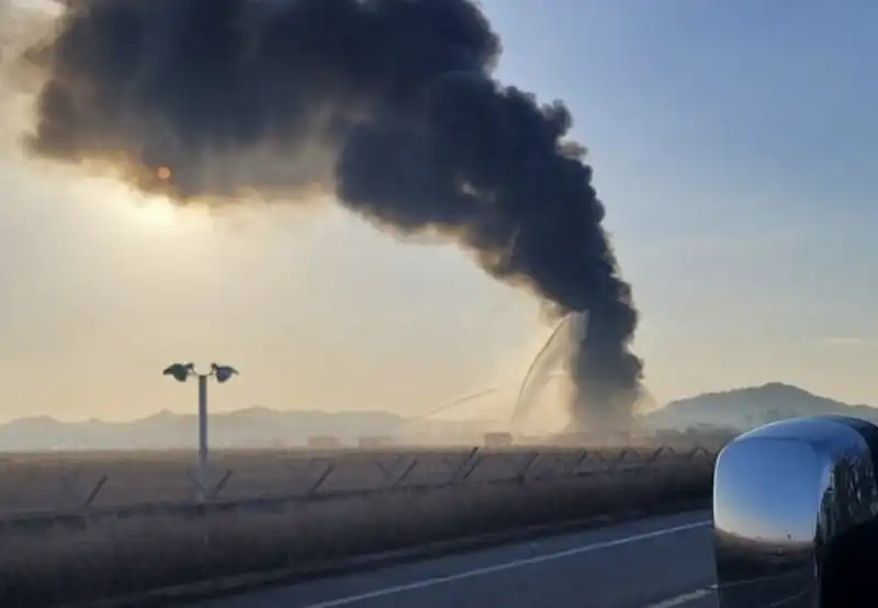 incidente aereo muan   corea del sud   11