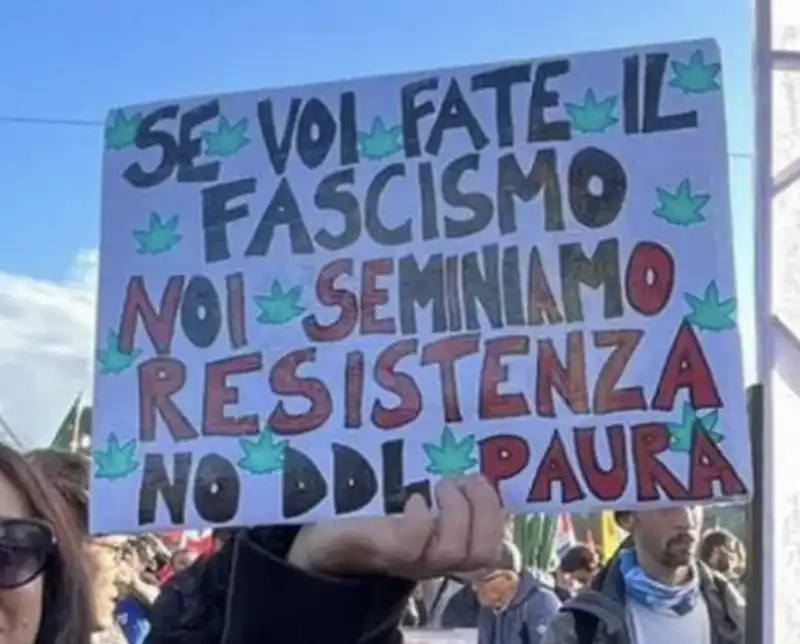 MANIFESTAZIONE CONTRO IL DDL SICUREZZA