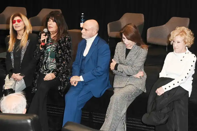 morena rosini mita medici pierfrancesco campanella rosanna fratello donatella moretti (2)